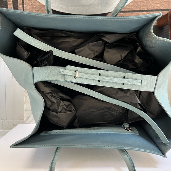 Celine Medium Luggage Phantom Tote - Picture 13 of 15